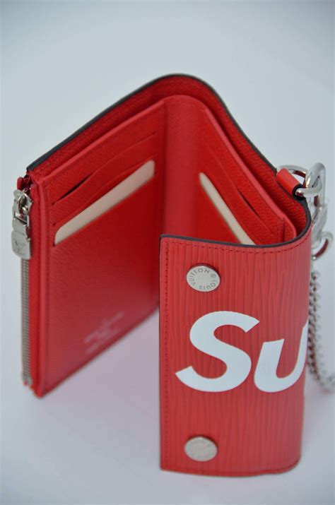 supreme x louis vuitton chain wallet replica|supreme louis vuitton wallet men.